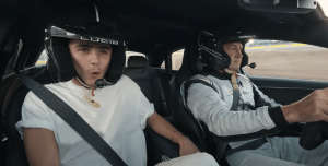 티모시 샬라메의 차량 선택, 1,200마력의 ̵...